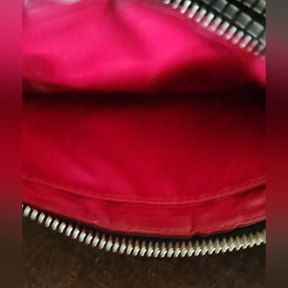 Dooney & Bourke - Picture 5 of 5
